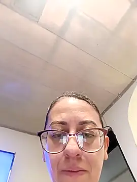 miss hanna07 online show from 04-14-26, 02:22