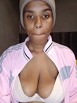 SexySlenderLexy online show from 05-18-26, 06:07