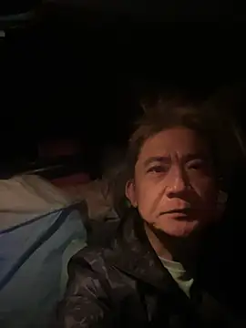 Snapshot of YuHsuant chatting on 01-28-25, 07:00 YuHsuant online show from 01-28-25, 07:00