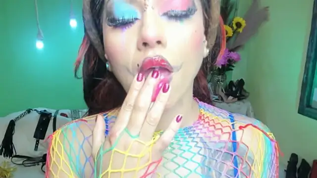 Snapshot of angelina_james_ chatting on 10-14-25, 03:01 angelina james online show from 10-14-25, 03:01