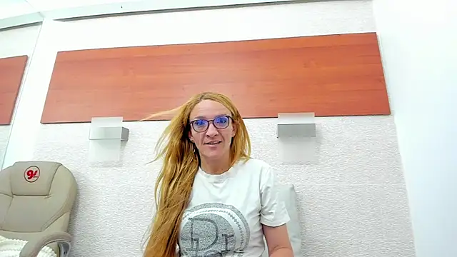 maddy cartter online show from 10-30-25, 11:08