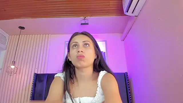Snapshot of diosa_cristal chatting on 07-09-26, 03:51 diosa cristal online show from 07-09-26, 03:51