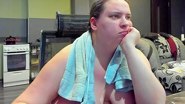 Snapshot of 1lindsey1 chatting on 10-07-25, 07:37 1lindsey1 online show from 10-07-25, 07:37