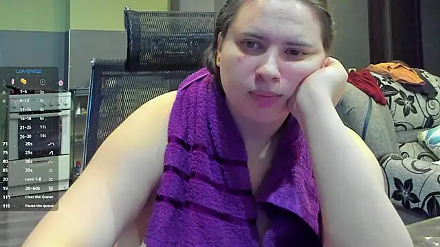 1lindsey1 online show from 11-21-25, 12:04