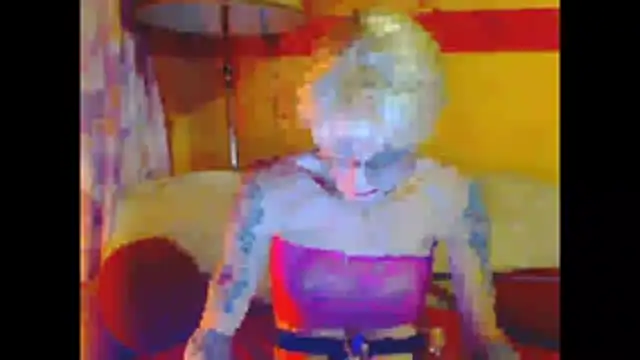 Snapshot of cuxladyboy chatting on 07-15-26, 04:03 cuxladyboy online show from 07-15-26, 04:03