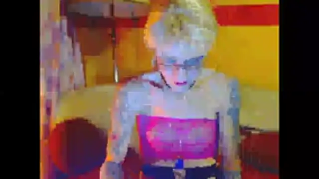 Snapshot of cuxladyboy chatting on 06-03-26, 05:30 cuxladyboy online show from 06-03-26, 05:30