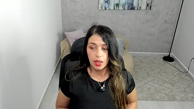 gia watsonn online show from 06-20-26, 06:24