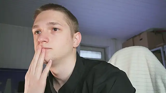 dustyn fox online show from 04-05-26, 06:31