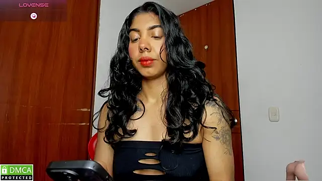 jasmine bunny  online show from 02-28-26, 07:35