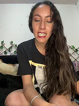 FrancellyHot online show from 01-08-25, 03:08