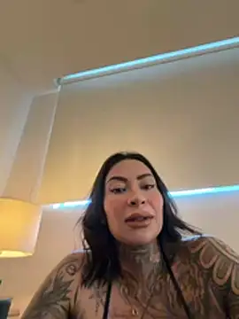 Iam Annii online show from 02-08-26, 08:17