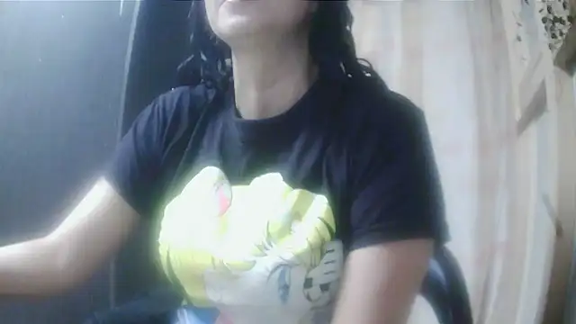 Snapshot of Jennys_room_77 chatting on 02-17-26, 08:39 Jennys room 77 online show from 02-17-26, 08:39