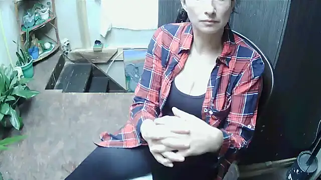 Jennys room 77 online show from 11-25-25, 04:40