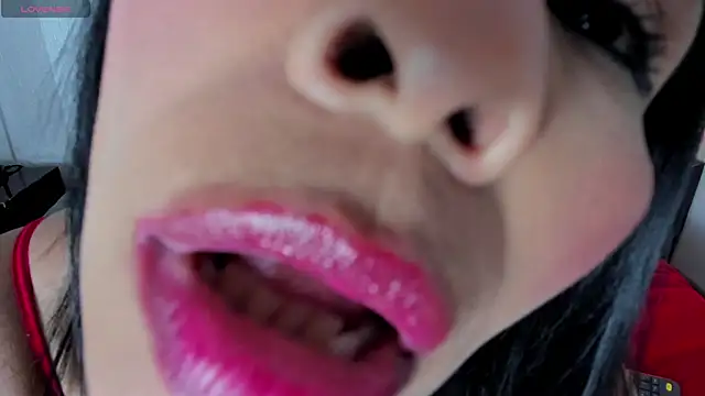 Anthonelaa   online show from 11-21-25, 08:08