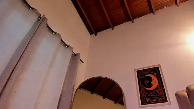 sky caroline online show from 02-25-26, 09:14