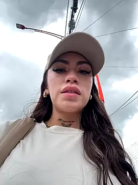 Effy Bonny online show from 11-15-25, 04:22