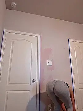 Snapshot of MissyRoulette chatting on 11-10-25, 05:51 MissyRoulette online show from 11-10-25, 05:51