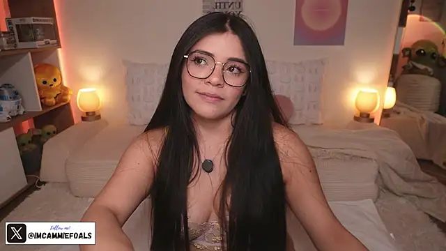 cammiefoalss online show from 04-12-26, 05:05