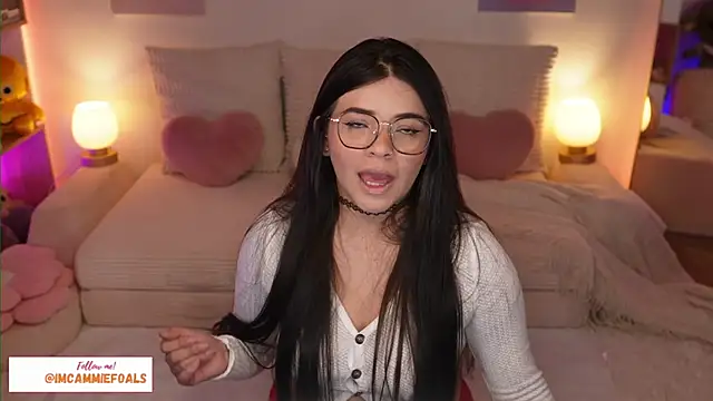 cammiefoalss online show from 02-17-26, 05:43