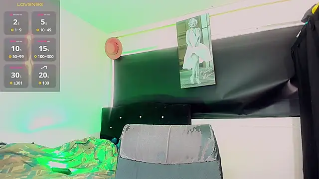 Kendall hornyy online show from 07-07-26, 07:39