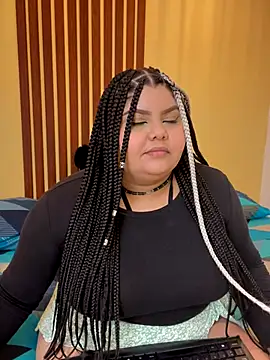  Shara Handal  online show from 10-23-25, 07:40