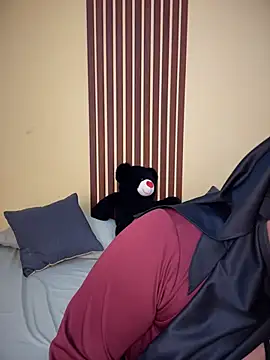 Snapshot of _Shara_Handal_ chatting on 03-01-26, 10:26 Shara Handal online show from 03-01-26, 10:26