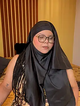  Shara Handal  online show from 10-29-25, 10:58