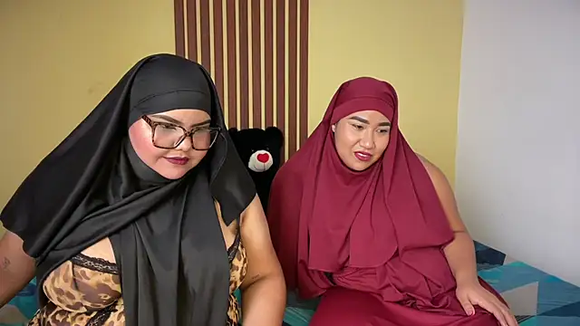  Shara Handal  online show from 03-08-26, 09:01