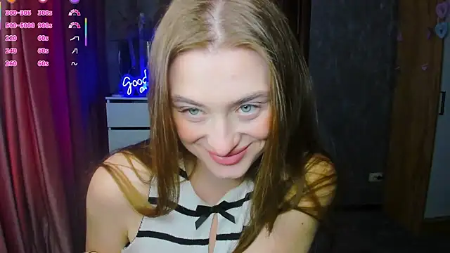 Snapshot of Demure_Smile chatting on 09-26-25, 08:10 Demure Smile online show from 09-26-25, 08:10