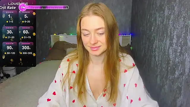 Snapshot of Demure_Smile chatting on 10-13-25, 04:36 Demure Smile online show from 10-13-25, 04:36