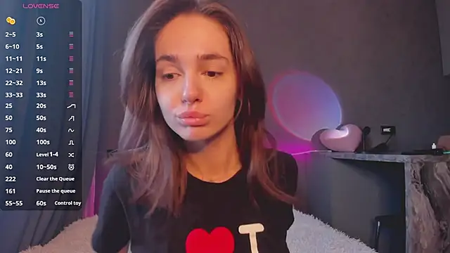 JudyAngil online show from 09-30-25, 05:35