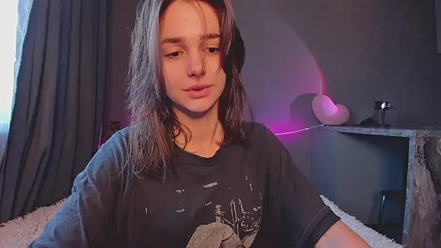 JudyAngil online show from 02-04-26, 06:30