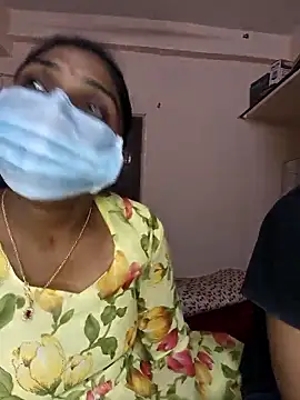 Snapshot of fuck6inch9 chatting on 01-09-26, 01:07 fuck6inch9 online show from 01-09-26, 01:07