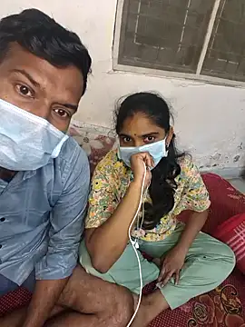 Snapshot of fuck6inch9 chatting on 11-28-25, 01:33 fuck6inch9 online show from 11-28-25, 01:33