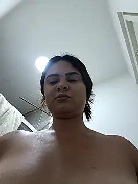 sexy-latin10 online show from 04-05-26, 02:13