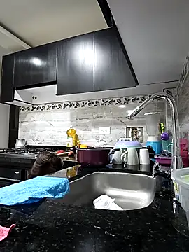 sexy-latin10 online show from 03-11-26, 01:27