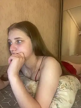Snapshot of MollyDolle chatting on 06-11-26, 07:44 MollyDolle online show from 06-11-26, 07:44