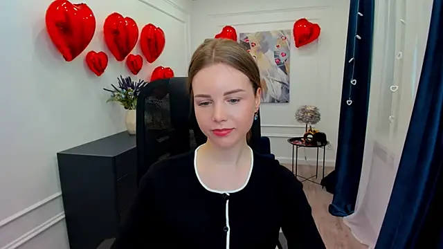 Snapshot of MileyWings chatting on 02-07-26, 11:40 MileyWings online show from 02-07-26, 11:40