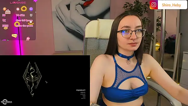 Snapshot of ShiroHeby chatting on 03-17-25, 04:01 ShiroHeby online show from 03-17-25, 04:01