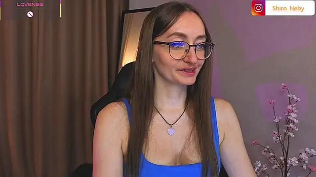 Snapshot of ShiroHeby chatting on 10-12-25, 12:50 ShiroHeby online show from 10-12-25, 12:50