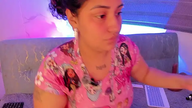 dayan silva  online show from 03-11-26, 03:06