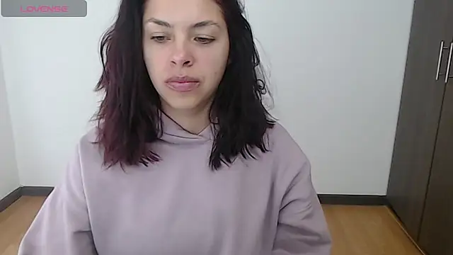 sofia xxx1 online show from 11-28-25, 09:15