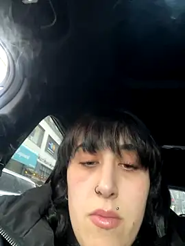 ThicBunz online show from 11-28-25, 06:30