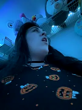 ThicBunz online show from 10-23-25, 01:59