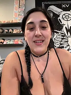 ThicBunz online show from 09-28-25, 04:41