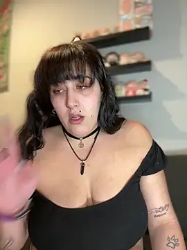 ThicBunz online show from 11-21-25, 05:34