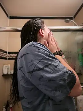 ThicBunz online show from 04-14-26, 02:22