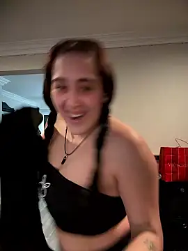 ThicBunz online show from 01-12-26, 03:41