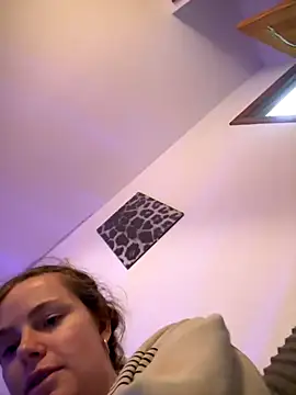 Piinkpandora online show from 12-21-25, 08:42