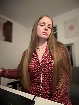 Piinkpandora online show from 04-10-26, 07:21